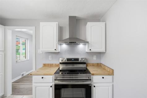 5066 Brownsville Road Whitehall PA 15236