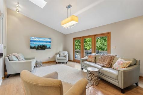 1711 Sturbridge Drive Franklin Park PA 15143