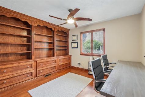 1711 Sturbridge Drive Franklin Park PA 15143
