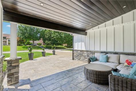 1711 Sturbridge Drive Franklin Park PA 15143