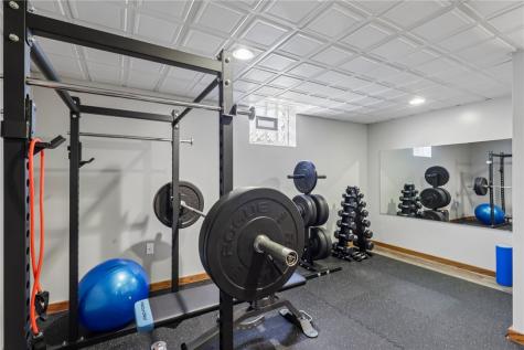 1711 Sturbridge Drive Franklin Park PA 15143