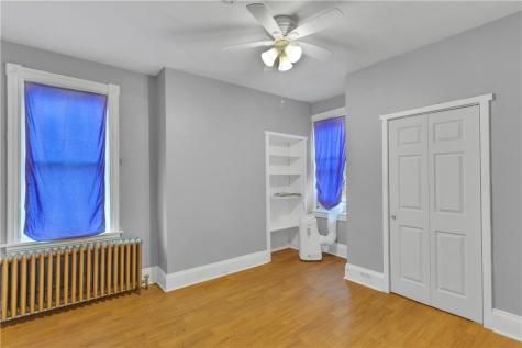 912 Mina Street Spring Hill PA 15212