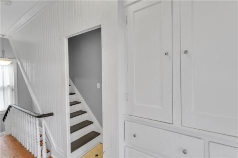 912 Mina Street Spring Hill PA 15212