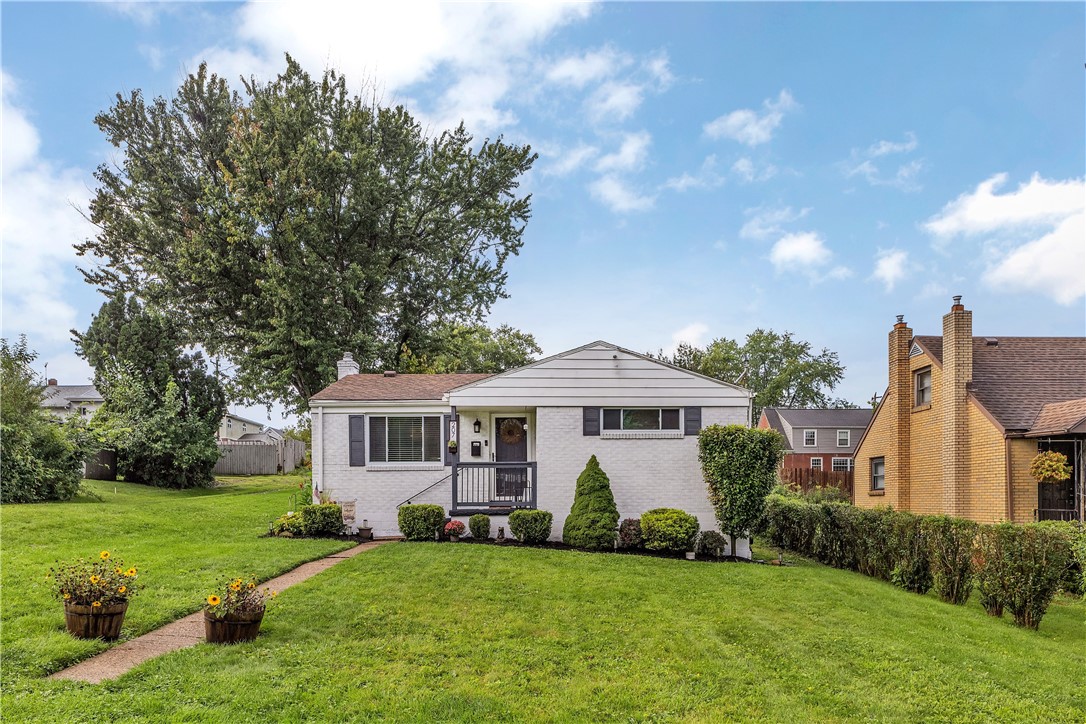 207 Clifford Avenue O'hara PA 15238