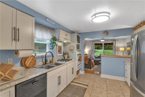 207 Clifford Avenue O'hara PA 15238