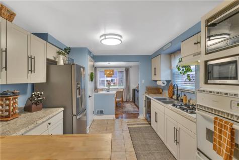 207 Clifford Avenue O'hara PA 15238