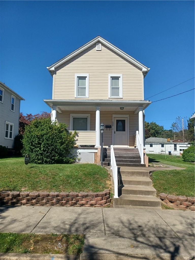 408 1st Avenue Ellwood City PA 16117