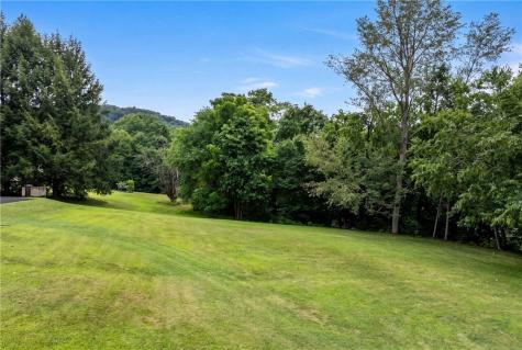 546 Backbone Road Independence PA 15026
