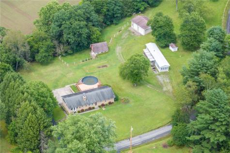 546 Backbone Road Independence PA 15026