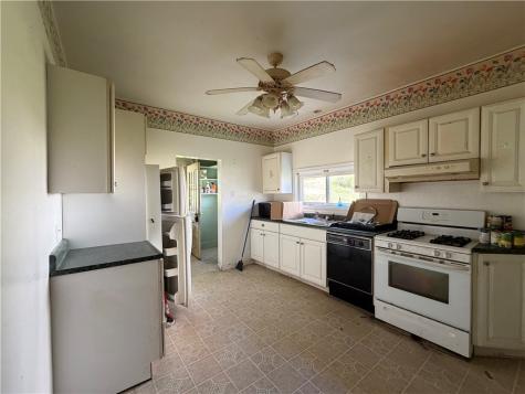 111 1st Street Bentleyville PA 15314
