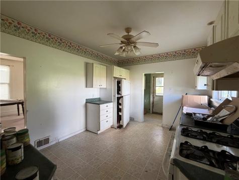 111 1st Street Bentleyville PA 15314