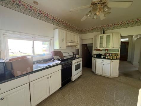 111 1st Street Bentleyville PA 15314