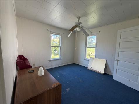 111 1st Street Bentleyville PA 15314