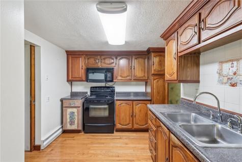 120 Lakeview Road Franklin Township PA 16123