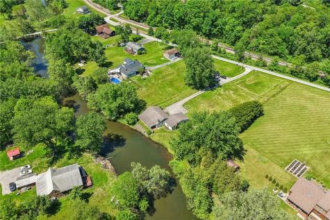120 Lakeview Road Franklin Township PA 16123