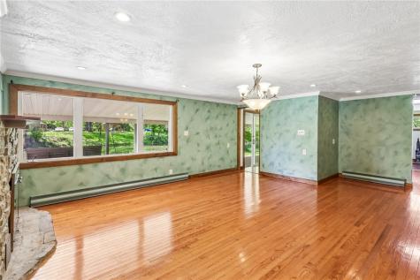 120 Lakeview Road Franklin Township PA 16123
