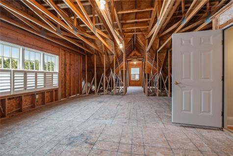 103 Destinaire Wilmington Township PA 16142