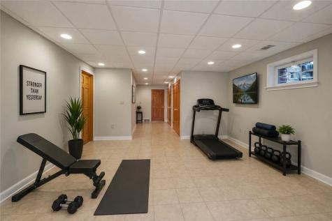 103 Destinaire Wilmington Township PA 16142