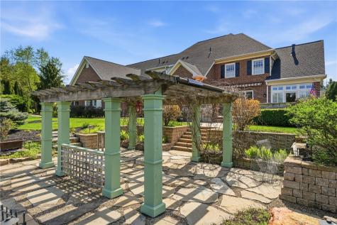 103 Destinaire Wilmington Township PA 16142