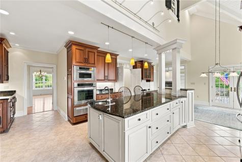 103 Destinaire Wilmington Township PA 16142