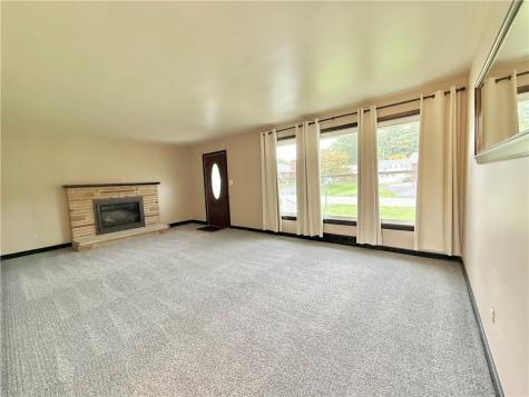 25 W Elizabeth Street Neshannock Township PA 16105