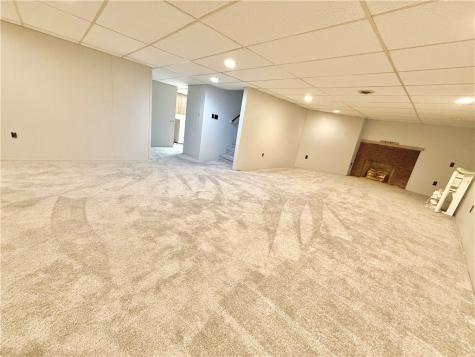 25 W Elizabeth Street Neshannock Township PA 16105