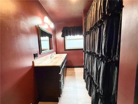 25 W Elizabeth Street Neshannock Township PA 16105
