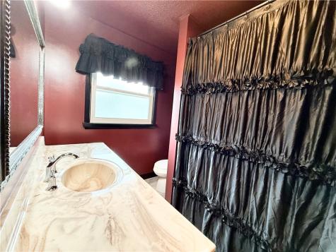 25 W Elizabeth Street Neshannock Township PA 16105