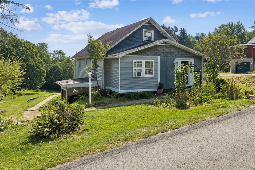 1235 Blaine Road Monaca PA 15061
