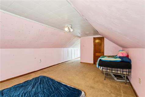 1235 Blaine Road Monaca PA 15061