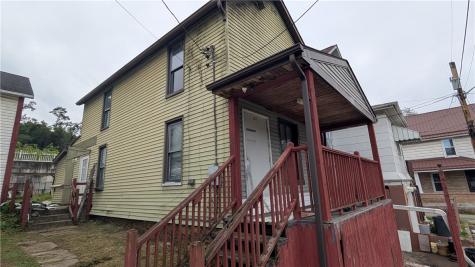 203 Newtown Avenue East Bethlehem PA 15348