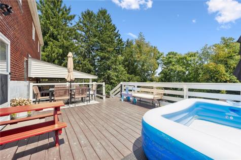 115 Eastern Drive Lower Burrell PA 15068
