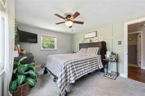 115 Eastern Drive Lower Burrell PA 15068