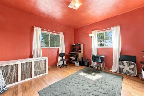 1006 Brinton Avenue Pitcairn PA 15140