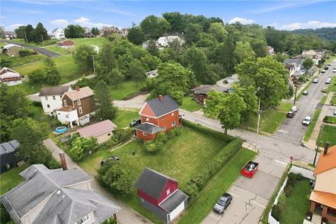 1006 Brinton Avenue Pitcairn PA 15140