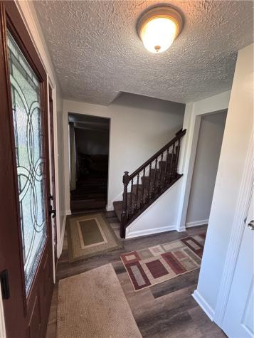 10 Barrington Drive Shaler PA 15209