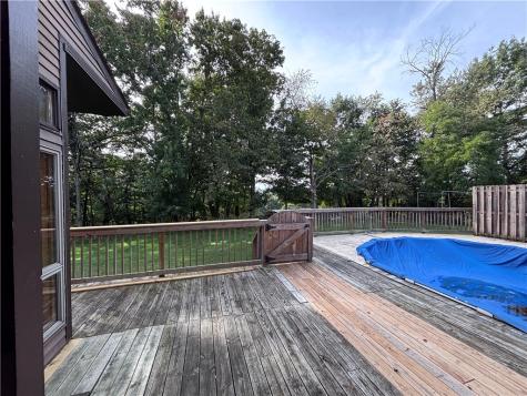 10 Barrington Drive Shaler PA 15209