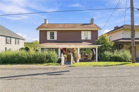 610 1st Street Vanderbilt PA 15486