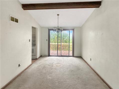 9 Carol Place Green Tree PA 15220