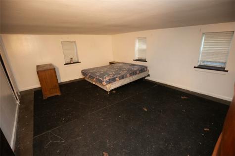 106 Clay Street Sharpsburg PA 15215
