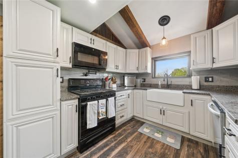 35 Bucey Road Hanover Township PA 15021