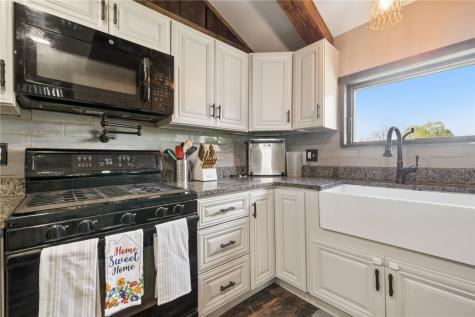 35 Bucey Road Hanover Township PA 15021
