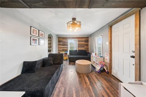 35 Bucey Road Hanover Township PA 15021