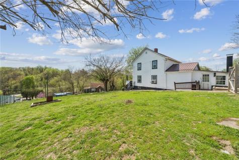 35 Bucey Road Hanover Township PA 15021