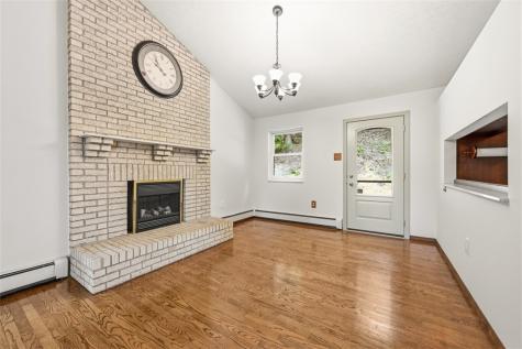 678 Smith Lane Thornburg PA 15205
