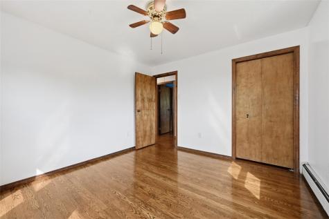 678 Smith Lane Thornburg PA 15205