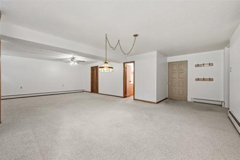678 Smith Lane Thornburg PA 15205