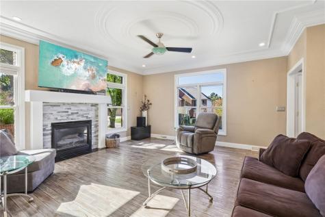 6530 Ten Point Circle Penn Township PA 15085