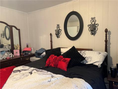 128 Keeny Row Luzerne Township PA 15468
