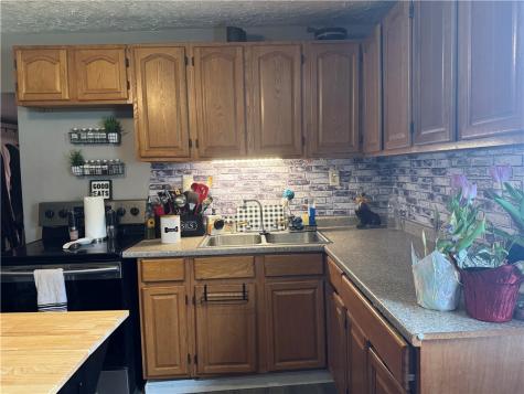 128 Keeny Row Luzerne Township PA 15468